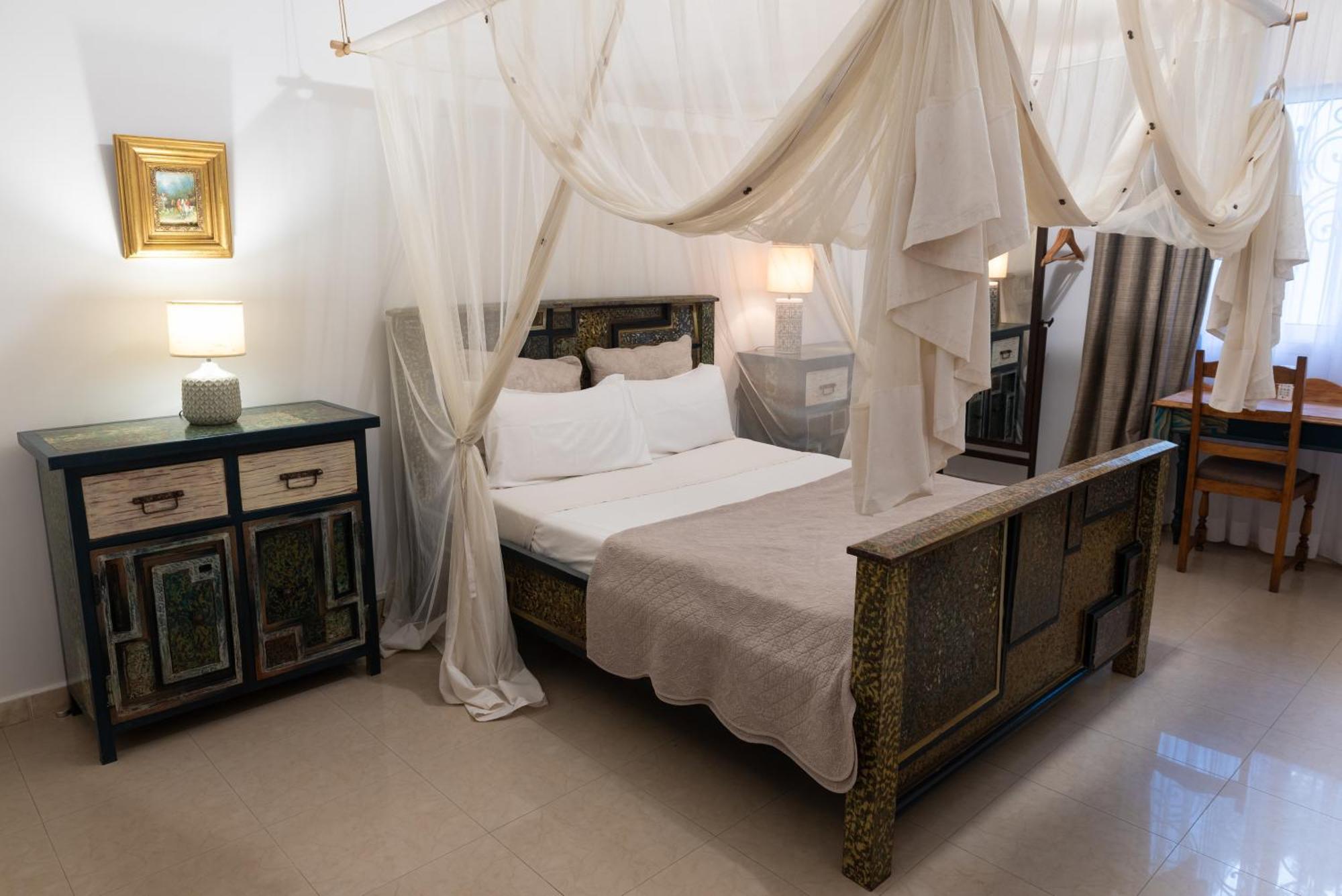 Loman Art Hotel Dakar Luaran gambar